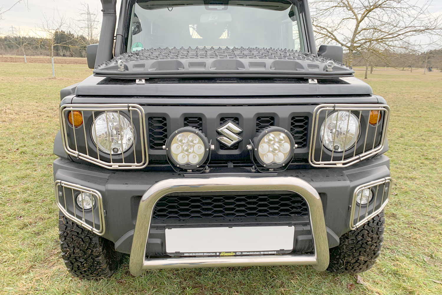  Halterung für Scheinwerfer am Frontschutzbügel Jimny GJ